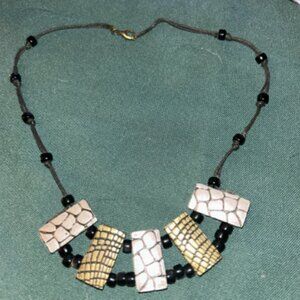 Jewels by Park lane safari necklace choker